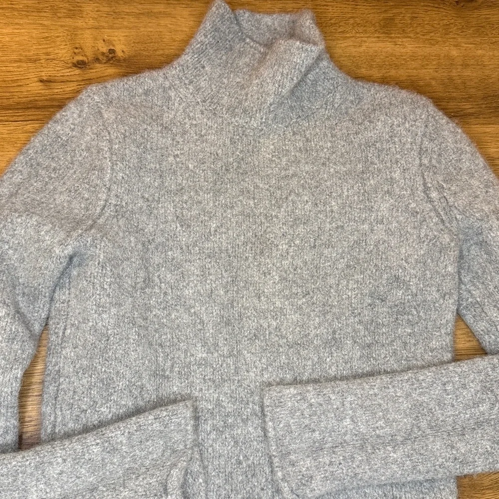 Abercrombie & Fitch Wool Sweater Mock Neck Long Sleeve Gray Youth XS